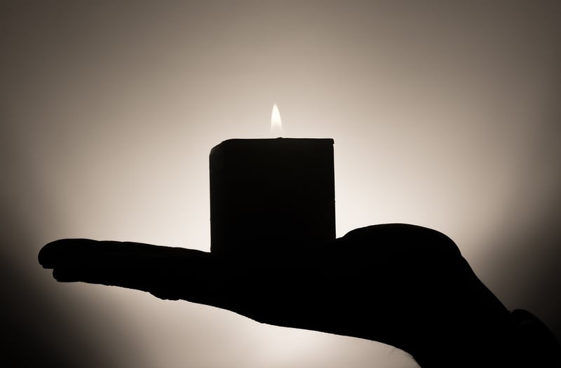 Cosmic Candle Favors